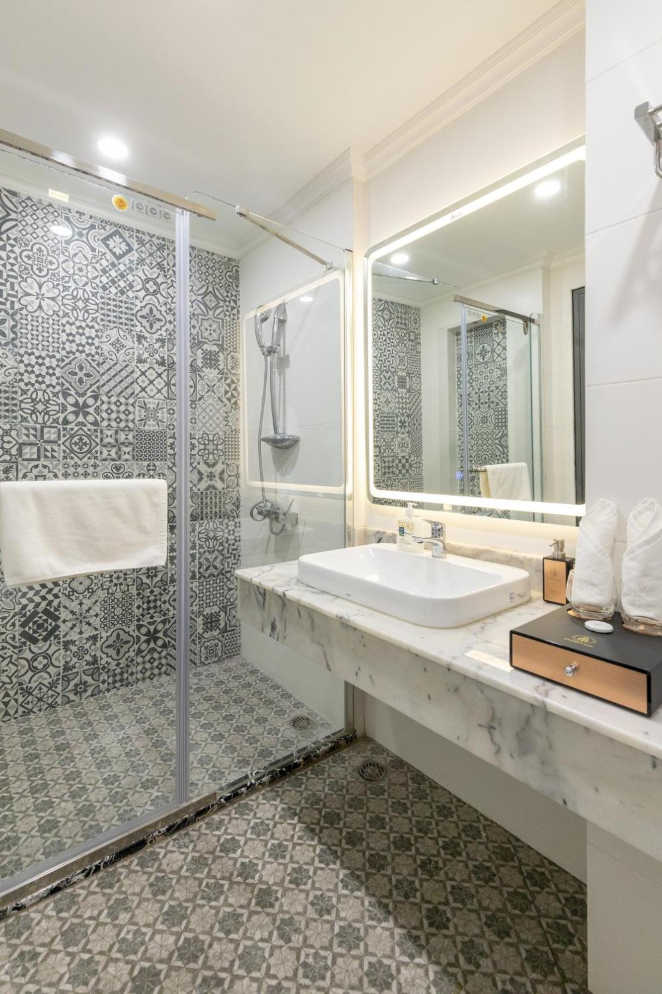 Sword Lake Hotel Hanoi Dış mekan fotoğraf