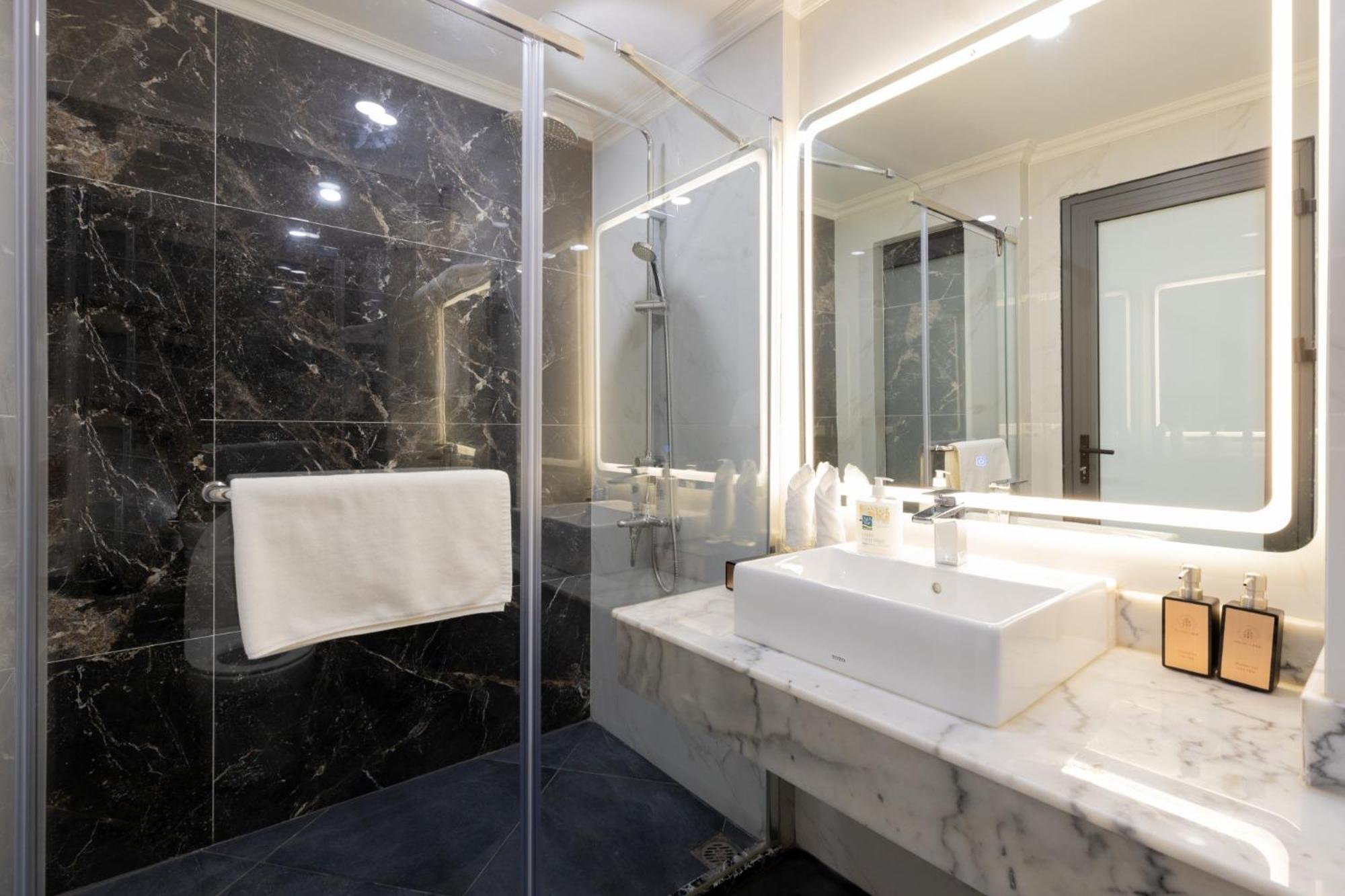 Sword Lake Hotel Hanoi Dış mekan fotoğraf