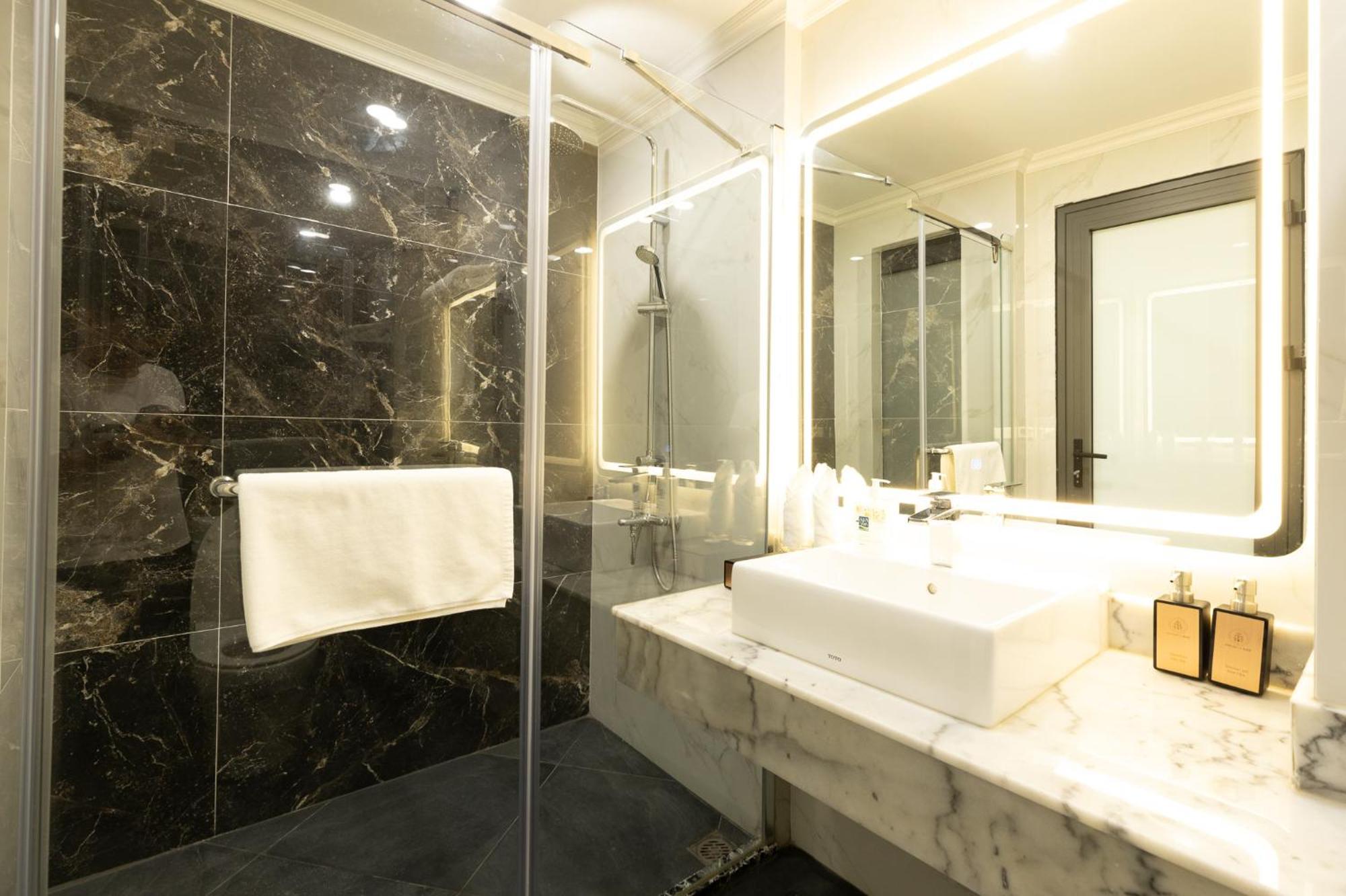 Sword Lake Hotel Hanoi Dış mekan fotoğraf